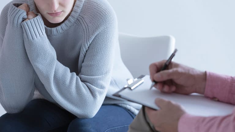 أعراض إيذاء النفس